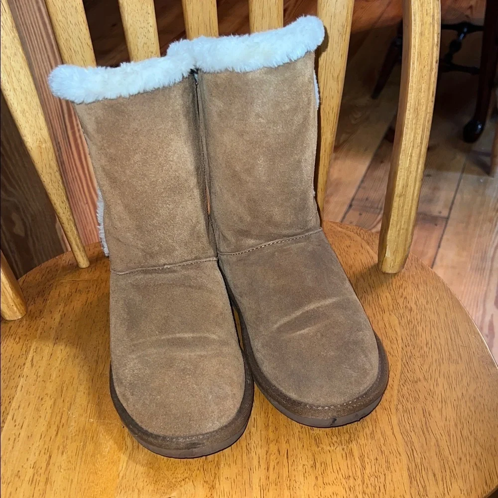 Minnetonka Brown Suede Footwear Boots Winter 8